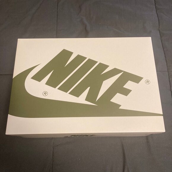 Air Jordan 1 Low Travis Scott Olive main image 7